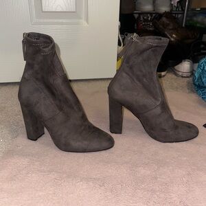 Steve Madden Grey Suede Booties - Size 5.5